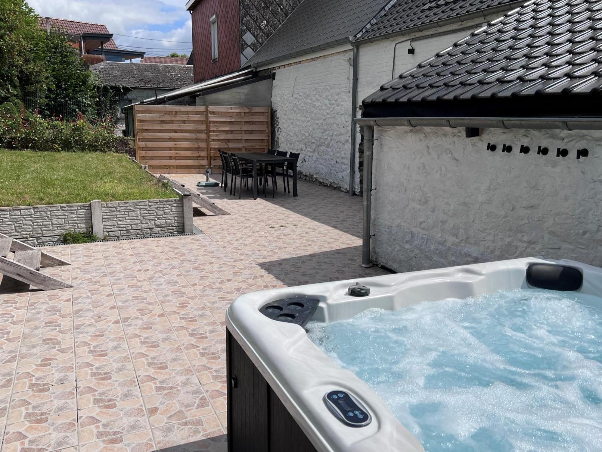Gite Rubis - Jacuzzi - Pairi Daiza - 6 Pers Brugelette Bagian luar foto